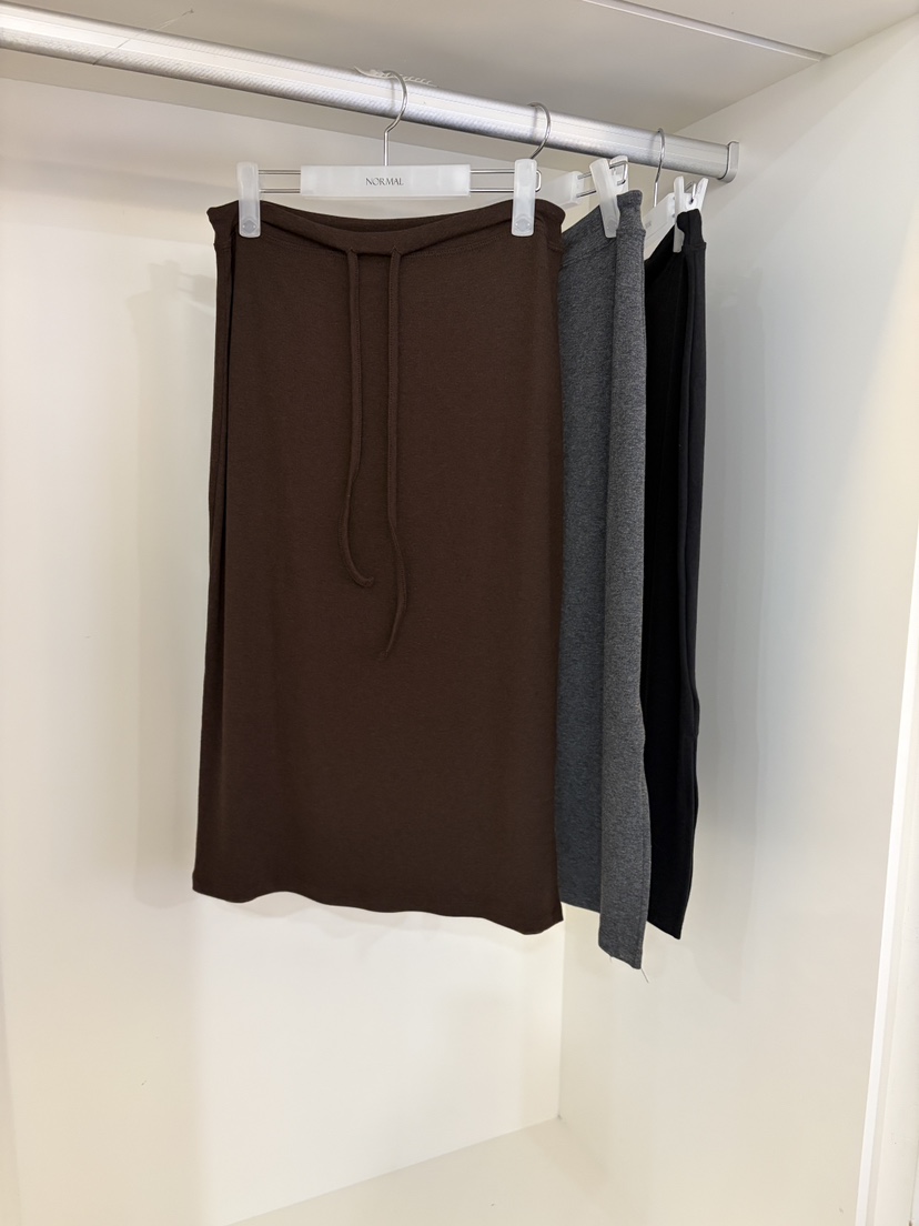 NORMAL韓國代購㊣女裝新款推薦時尚25秋冬人氣職業熱賣長裙NORMAL長裙