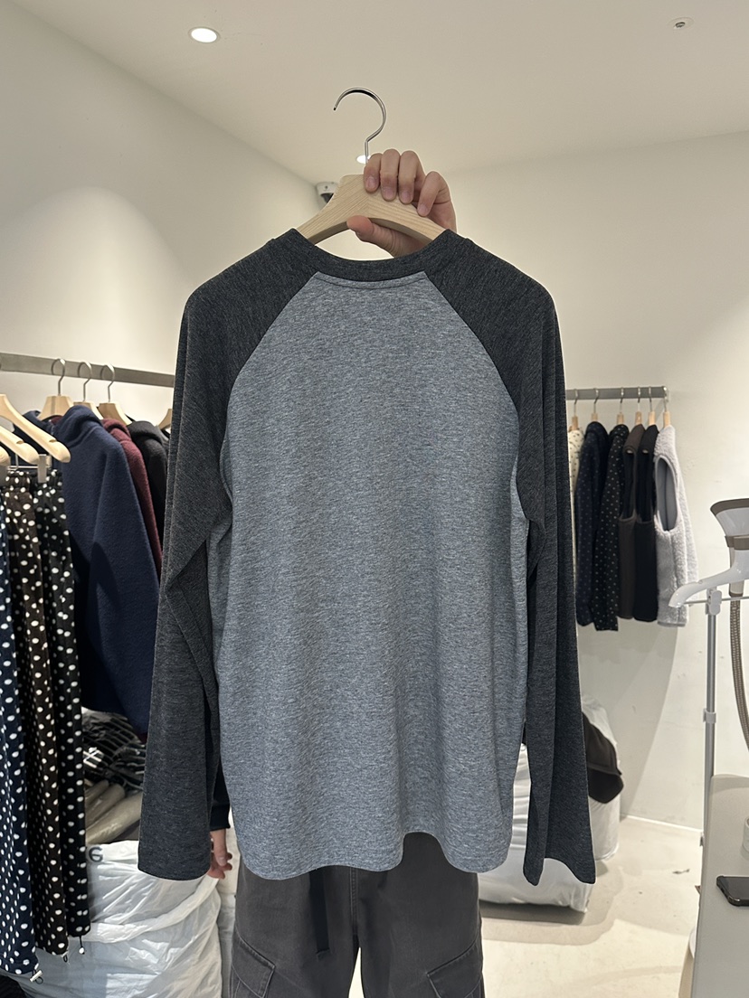 PEPPER-L東大門㊣代購女裝新款25秋冬職業人氣長袖T恤加絨PEPPER長袖T恤