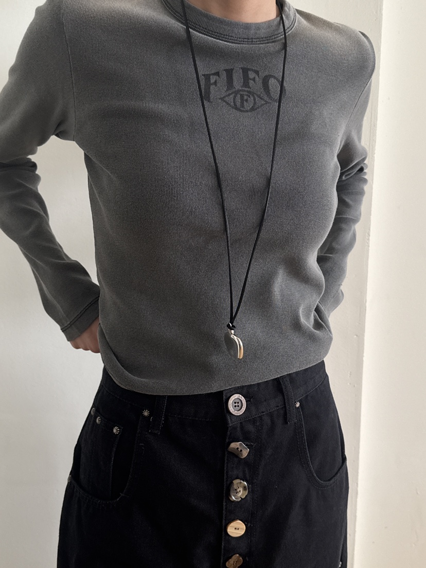 FIFO東大門㊣實拍女士新品時尚真品25秋冬推薦長袖T恤不含項鏈FIFO長袖T恤圖色2