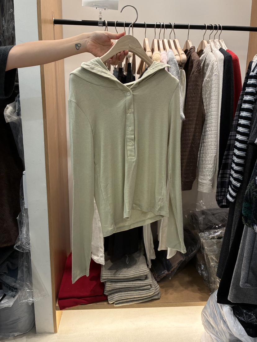 TORRE韓國代購㊣女士新品時尚推薦熱賣職業休閑長袖T恤連帽TORRE長袖T恤圖色1