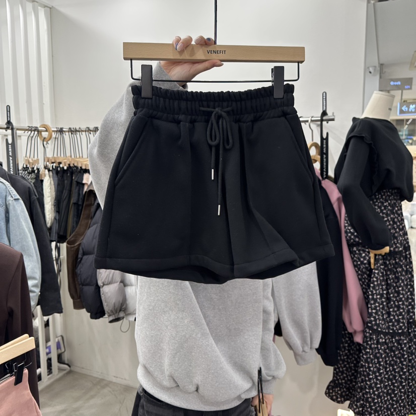 VENEFIT東大門㊣直郵女士新款真品職業時尚休閑熱賣短褲加絨VENEFIT/JENNIE短褲圖色3