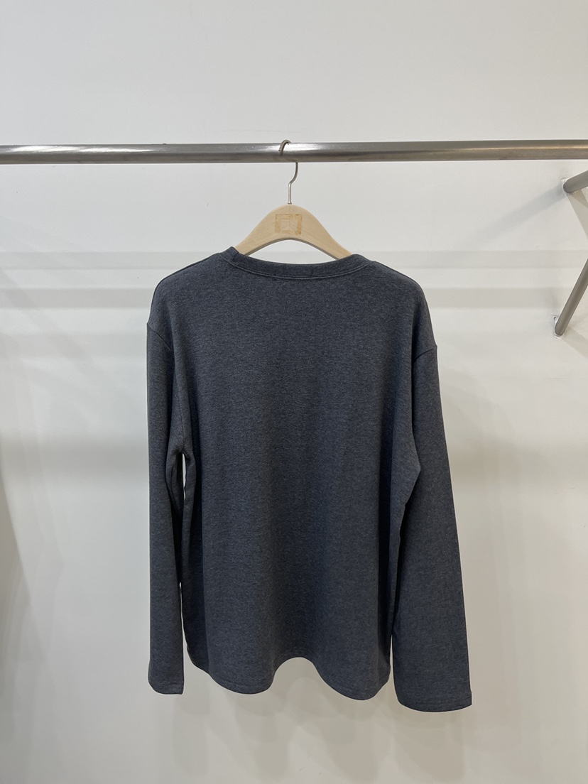 FIFTY東大門㊣直郵女裝新款25秋冬真品時尚人氣熱賣長袖T恤FIFTY長袖T恤