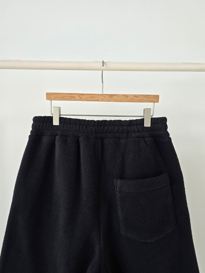 J SHOP韓國直郵㊣女士新款25秋冬休閑推薦熱賣時尚短褲羊毛J_SHOP短褲