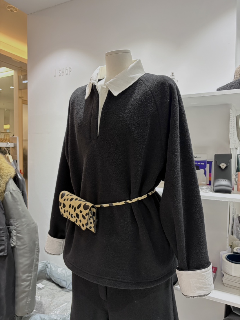 J SHOP東大門㊣代購女裝新款時尚職業25秋冬熱賣真品人氣腰包J_SHOP腰包圖色2實際價格54000