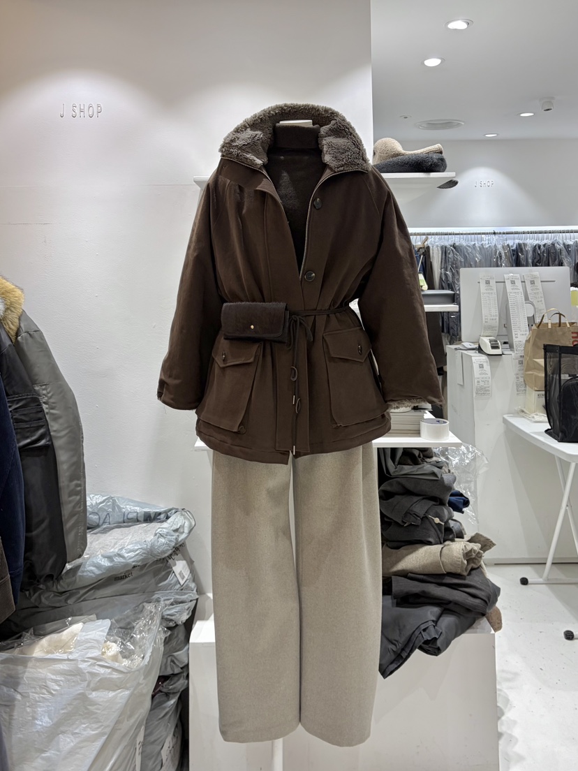 J SHOP東大門㊣代購女裝新款時尚職業25秋冬熱賣真品人氣腰包J_SHOP腰包圖色3實際價格56000