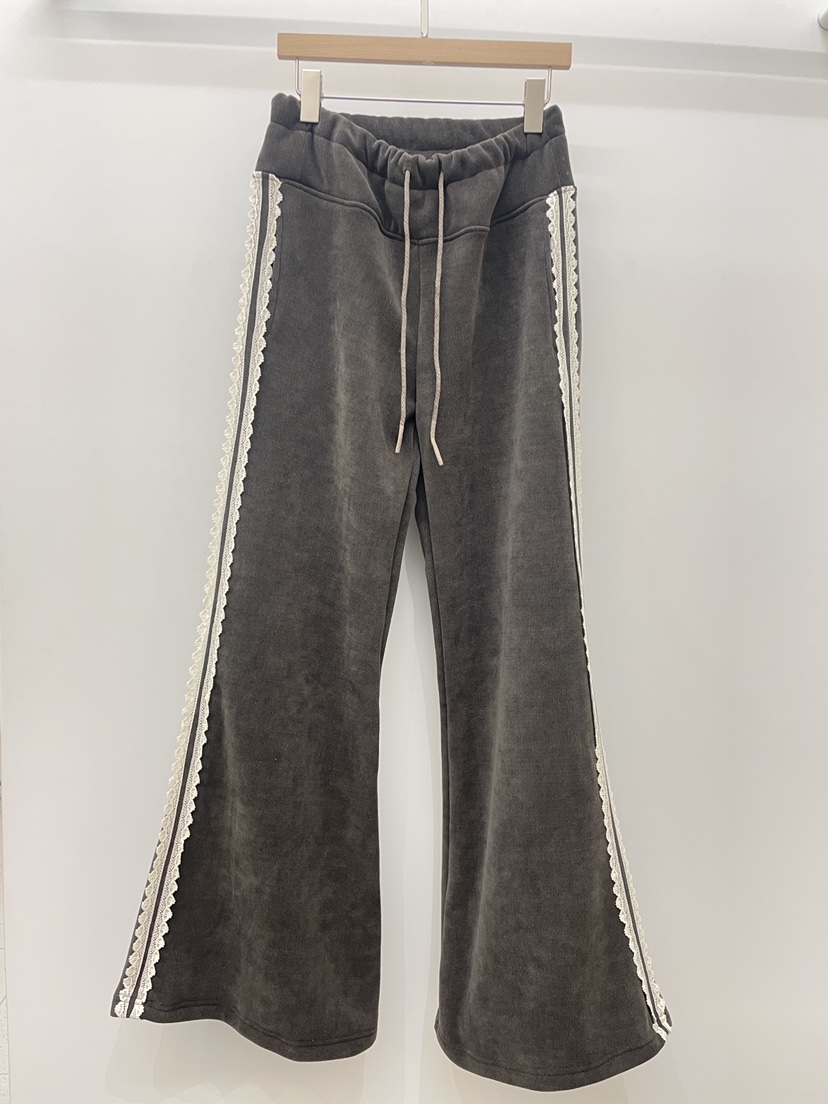 NYLON韓國代購㊣女士新款時尚推薦熱賣25秋冬休閑褲喇叭蕾絲NYLON休閑褲圖色1