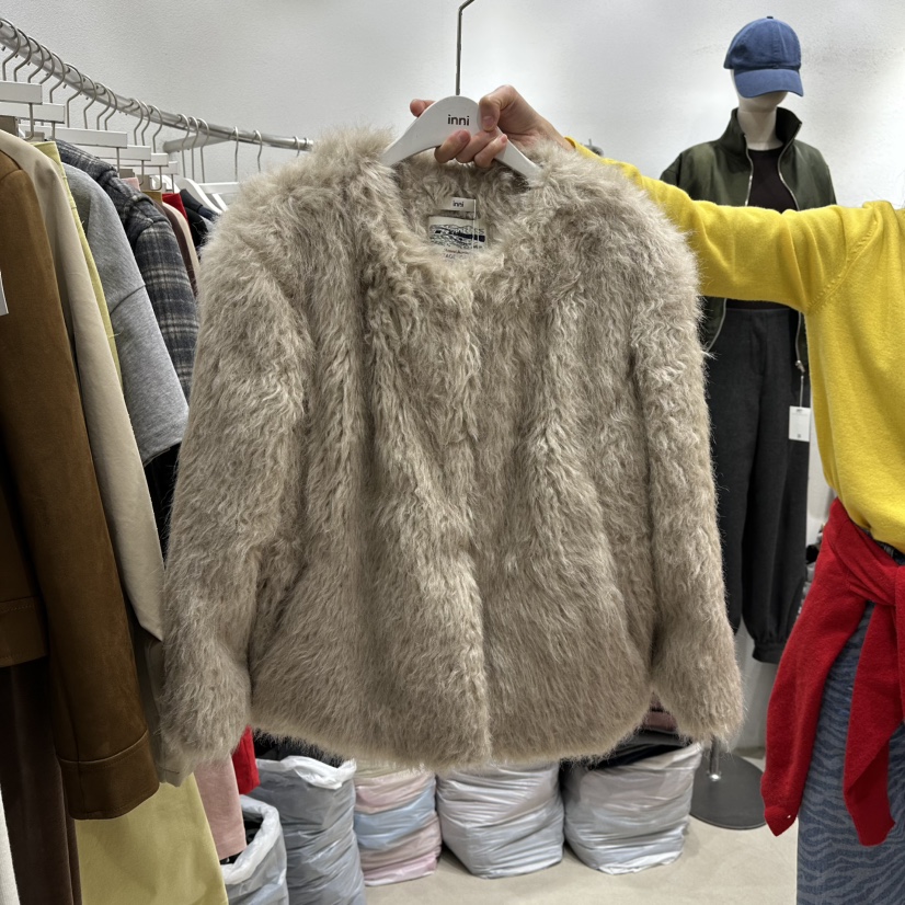 INNI東大門㊣實拍女士新款推薦職業熱賣真品時尚25秋冬短款大衣inni短款大衣圖色1