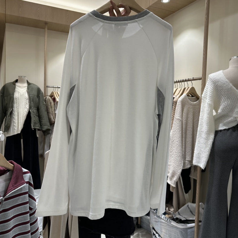 VINTAGE VIBE東大門㊣實拍女裝新品推薦時尚真品人氣長袖T恤VINTAGE VIBE長袖T恤