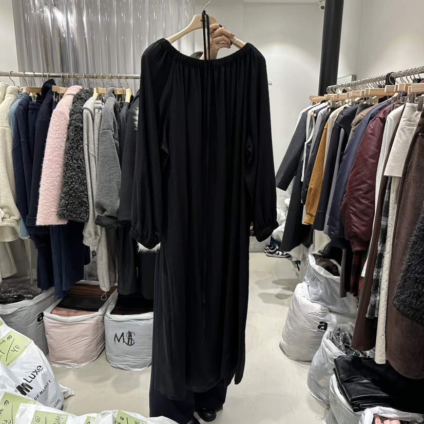 GREEK韓國代購㊣女裝新款人氣時尚推薦熱賣真品休閑連衣裙露肩GREEK連衣裙圖色2