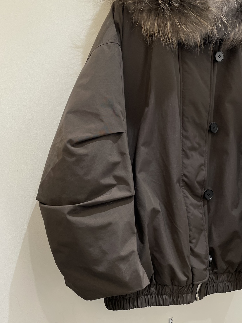 OBSESS東大門㊣實拍女裝新品熱賣真品推薦時尚短款羽絨服鴨絨OBSESS/EARLY BIRD短款羽絨服