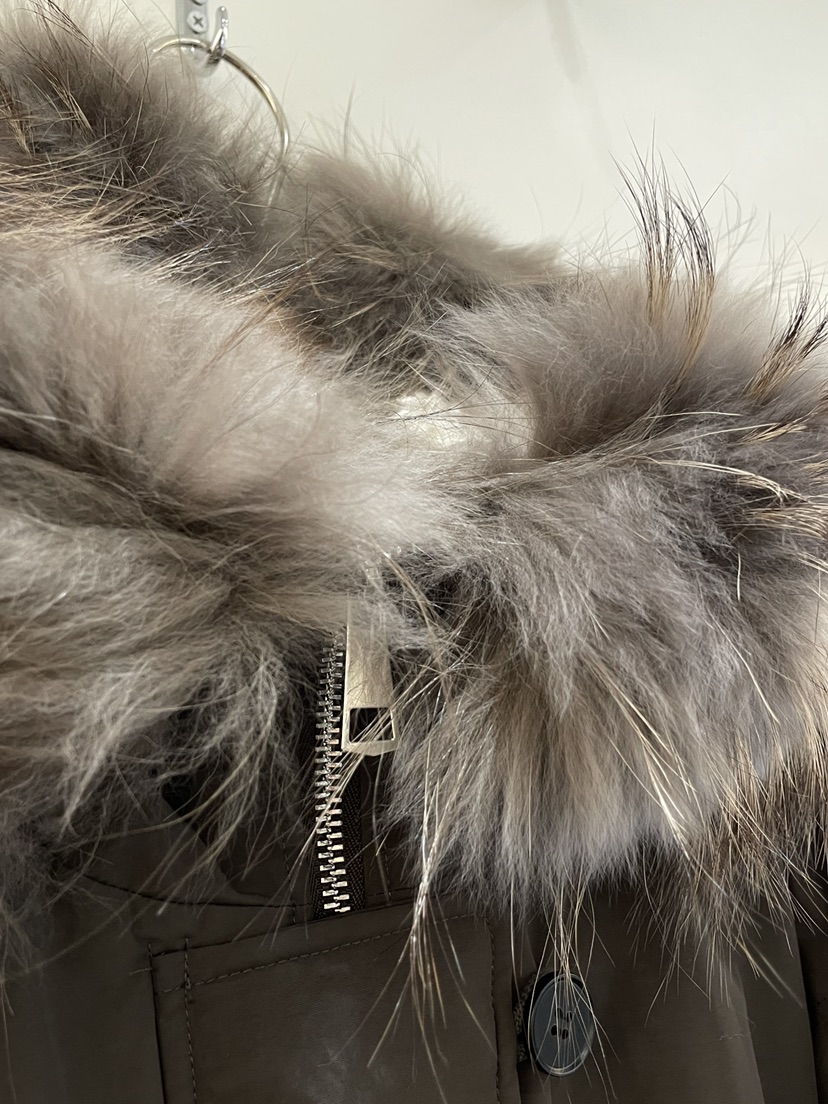 OBSESS東大門㊣實拍女裝新品熱賣真品推薦時尚短款羽絨服鴨絨OBSESS/EARLY BIRD短款羽絨服