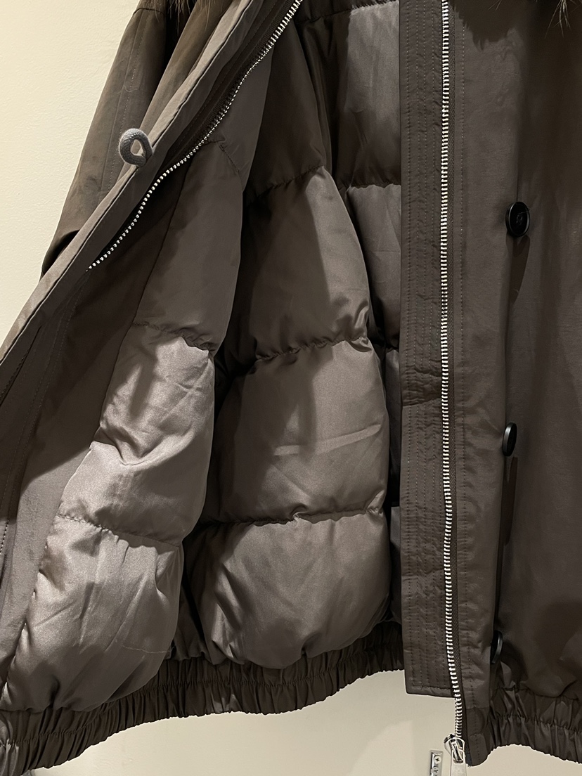 OBSESS東大門㊣實拍女裝新品熱賣真品推薦時尚短款羽絨服鴨絨OBSESS/EARLY BIRD短款羽絨服