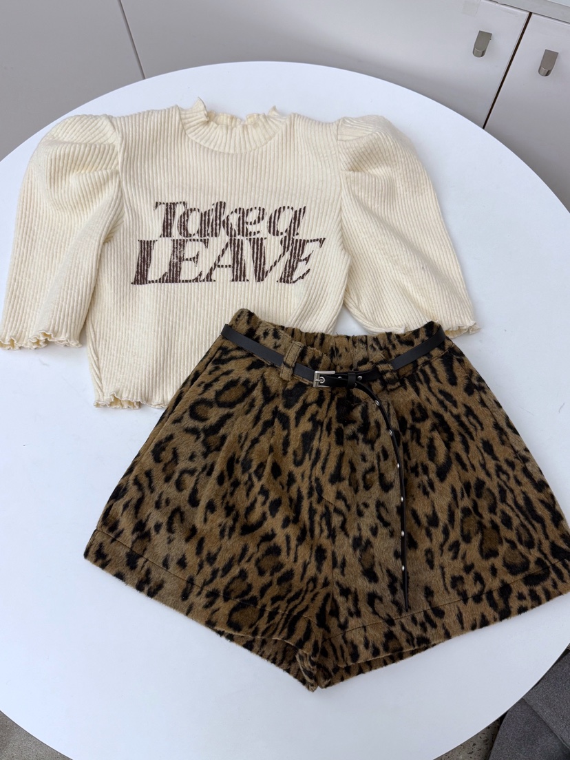 AB東大門㊣直郵女士新款25秋冬熱賣時尚短褲含腰帶羊毛套裝AB短褲