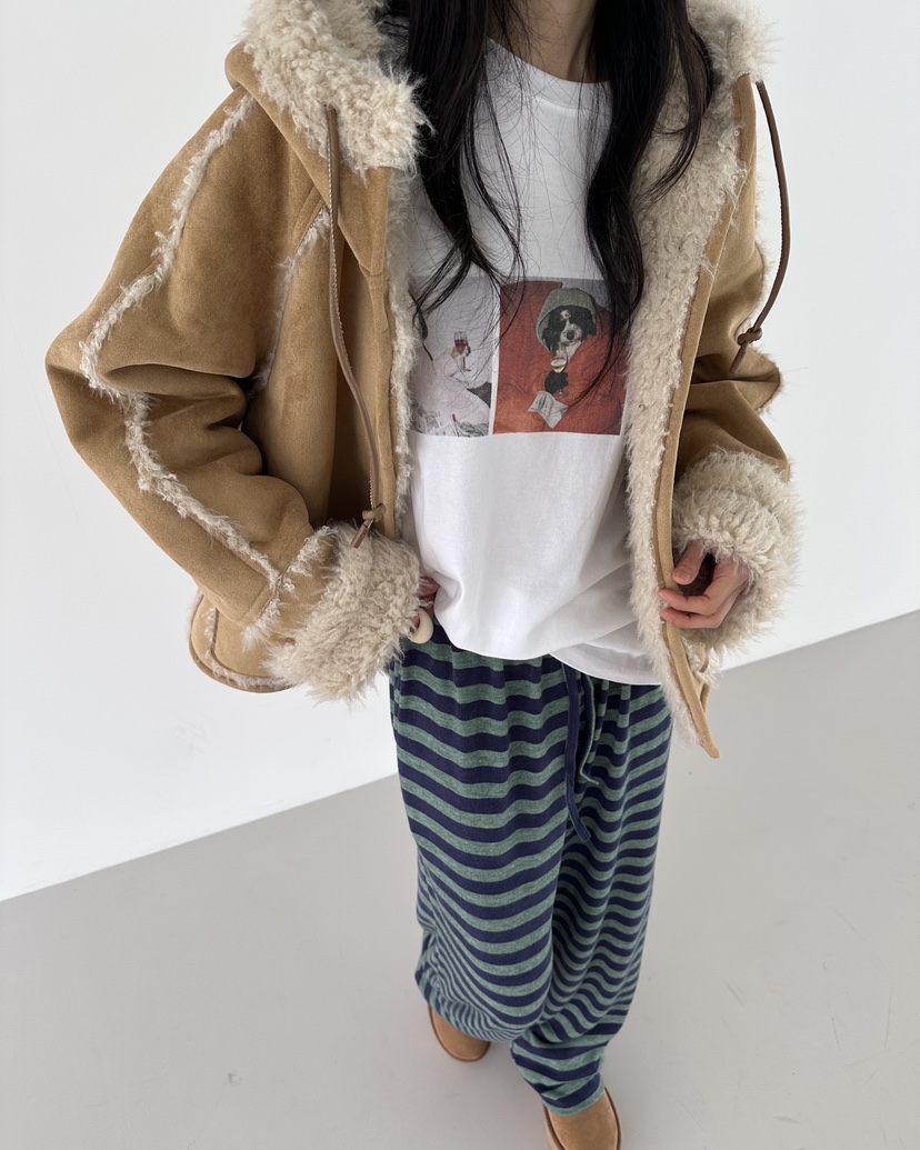 HOWDY東大門㊣實拍女裝新品時尚人氣25秋冬真品推薦短款大衣howdy短款大衣