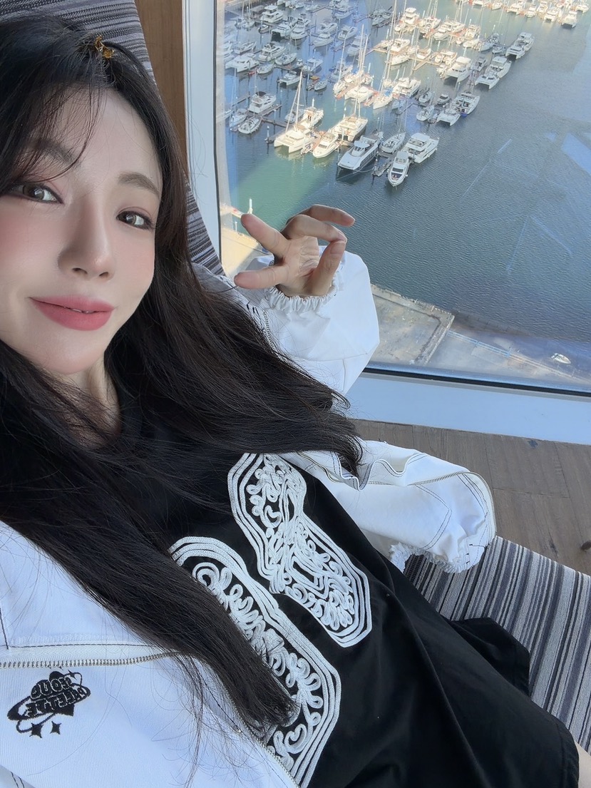 PALETTE-Q東大門㊣直郵女裝新款職業25秋冬休閑推薦熱賣T恤PALETTET恤