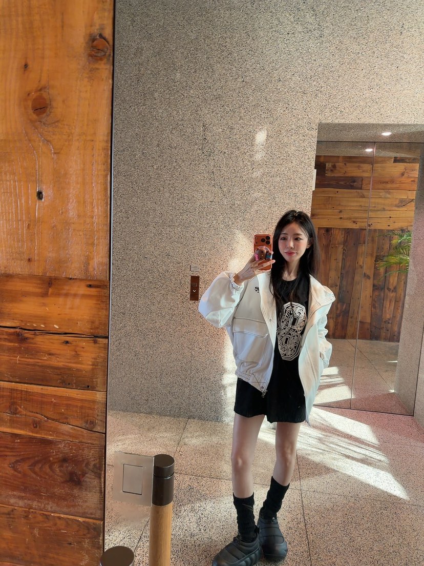 PALETTE-Q東大門㊣直郵女裝新款職業25秋冬休閑推薦熱賣T恤PALETTET恤