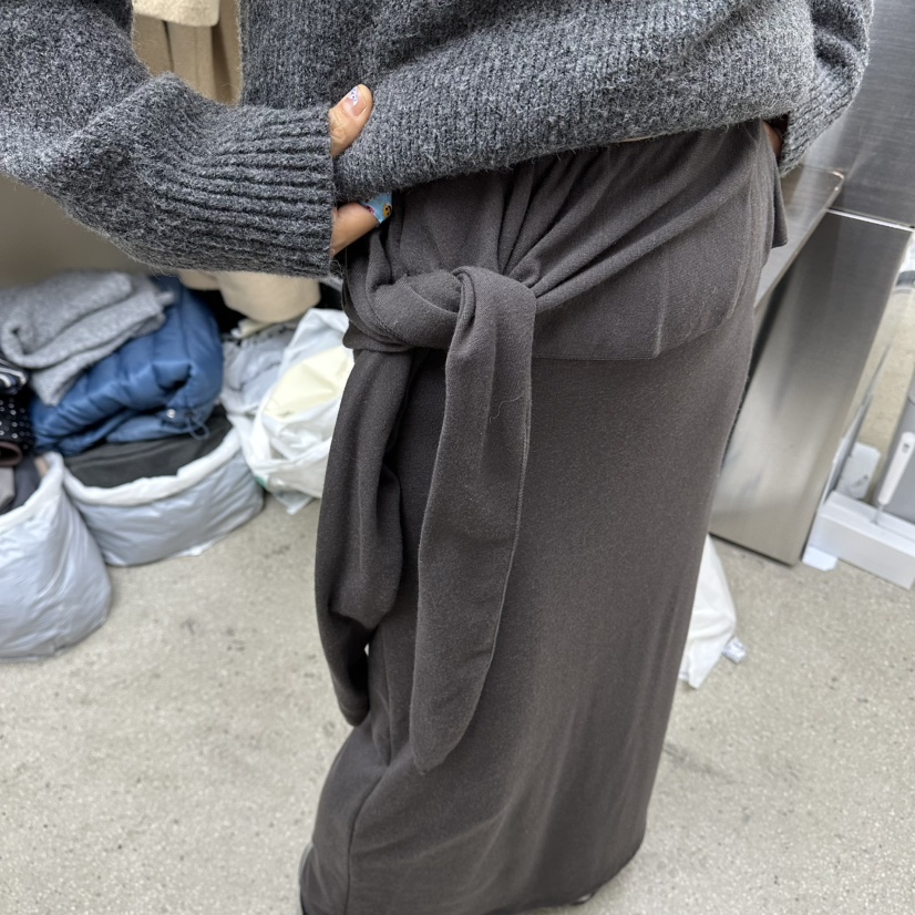 AMOEBA東大門㊣實拍女裝新品25秋冬熱賣推薦休閑時尚人氣長裙AMOEBA長裙