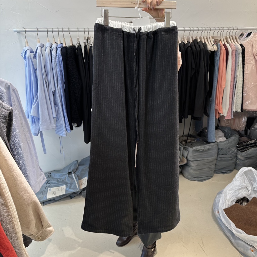 FLORAL東大門㊣代購女裝新品時尚推薦職業休閑25秋冬休閑褲FLORAL休閑褲圖色2黑色