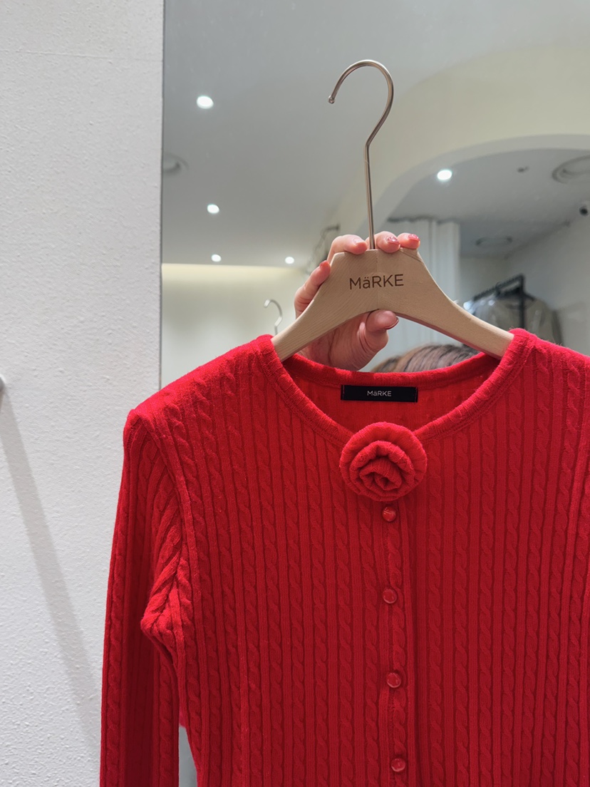 MARKE-P韓國直郵㊣女士新品熱賣職業時尚推薦針織衫套裝開衫MARKE-P針織衫