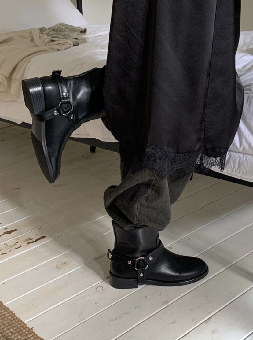 OPPA東大門㊣實拍女士新品推薦時尚25秋冬休閑人氣職業靴子OPPA靴子