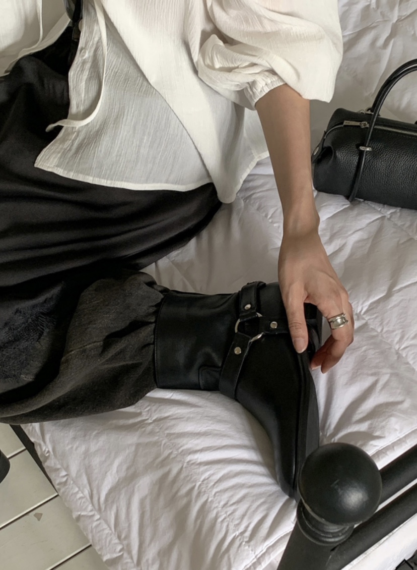 OPPA東大門㊣實拍女士新品推薦時尚25秋冬休閑人氣職業靴子OPPA靴子