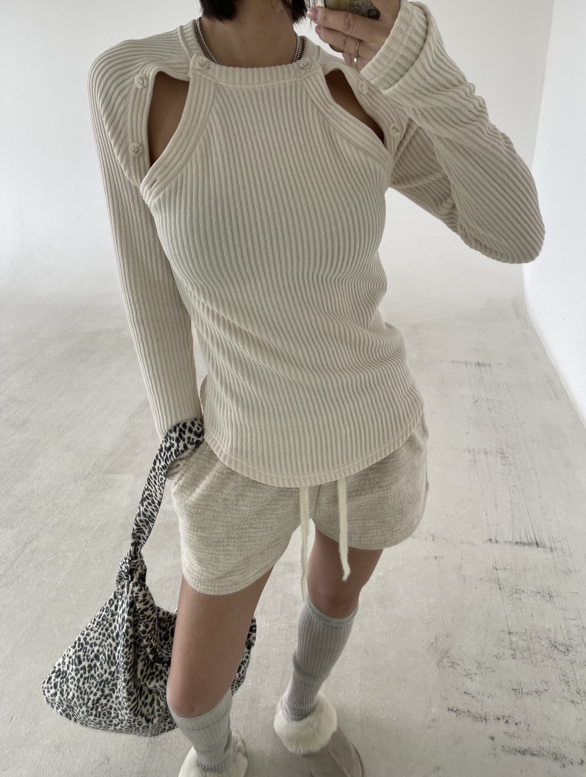 REIZ東大門㊣代購女士新品25秋冬熱賣時尚人氣推薦職業長袖T恤REIZ長袖T恤