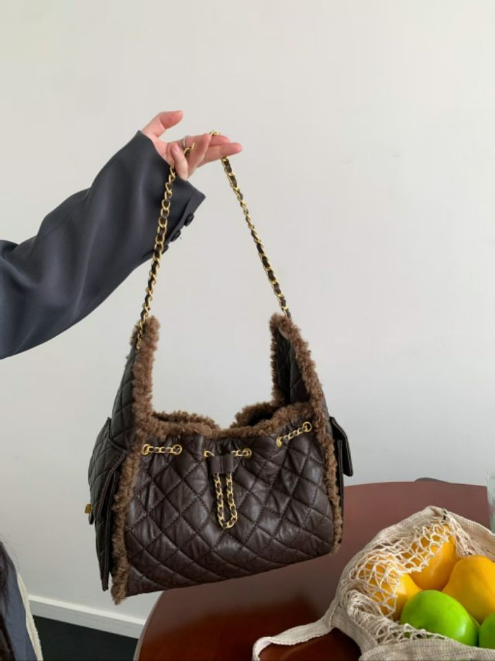 TROUVAILLE韓國直郵㊣女士新款休閑推薦時尚手拿包腋下包毛皮TROUVAILLE手拿包/腋下包