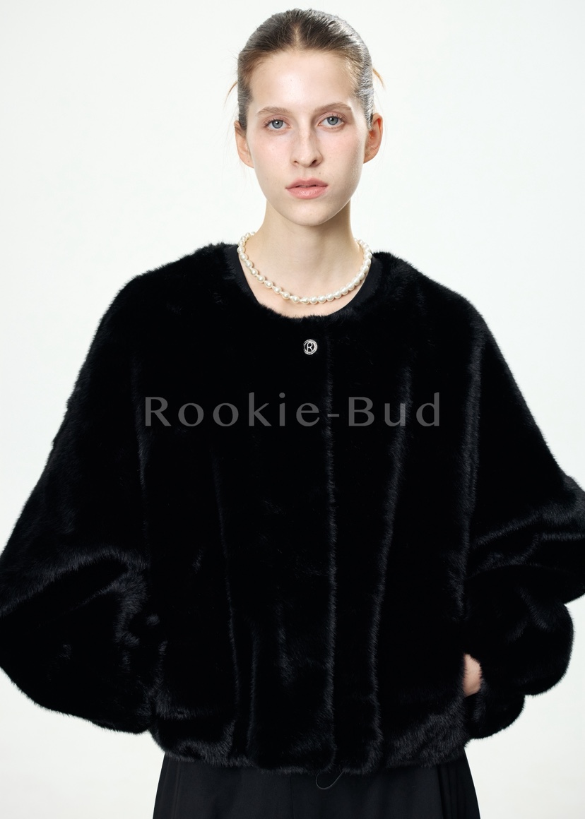 ROOKIE BUD東大門㊣代購女裝新款25秋冬熱賣推薦短款大衣皮草ROOKIE BUD-L短款大衣