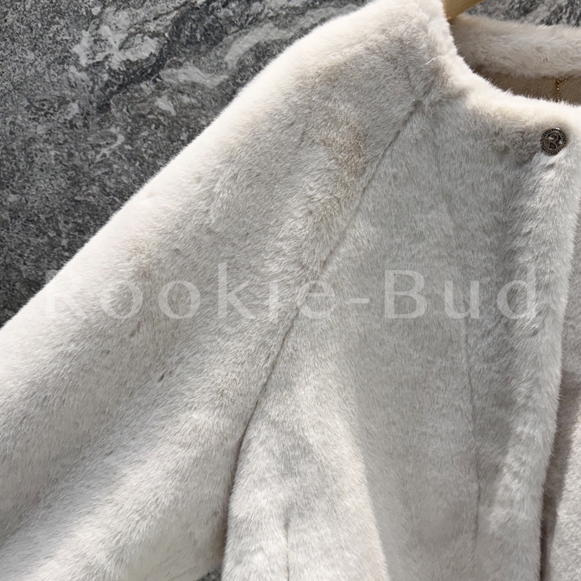 ROOKIE BUD東大門㊣代購女裝新款25秋冬熱賣推薦短款大衣皮草ROOKIE BUD-L短款大衣