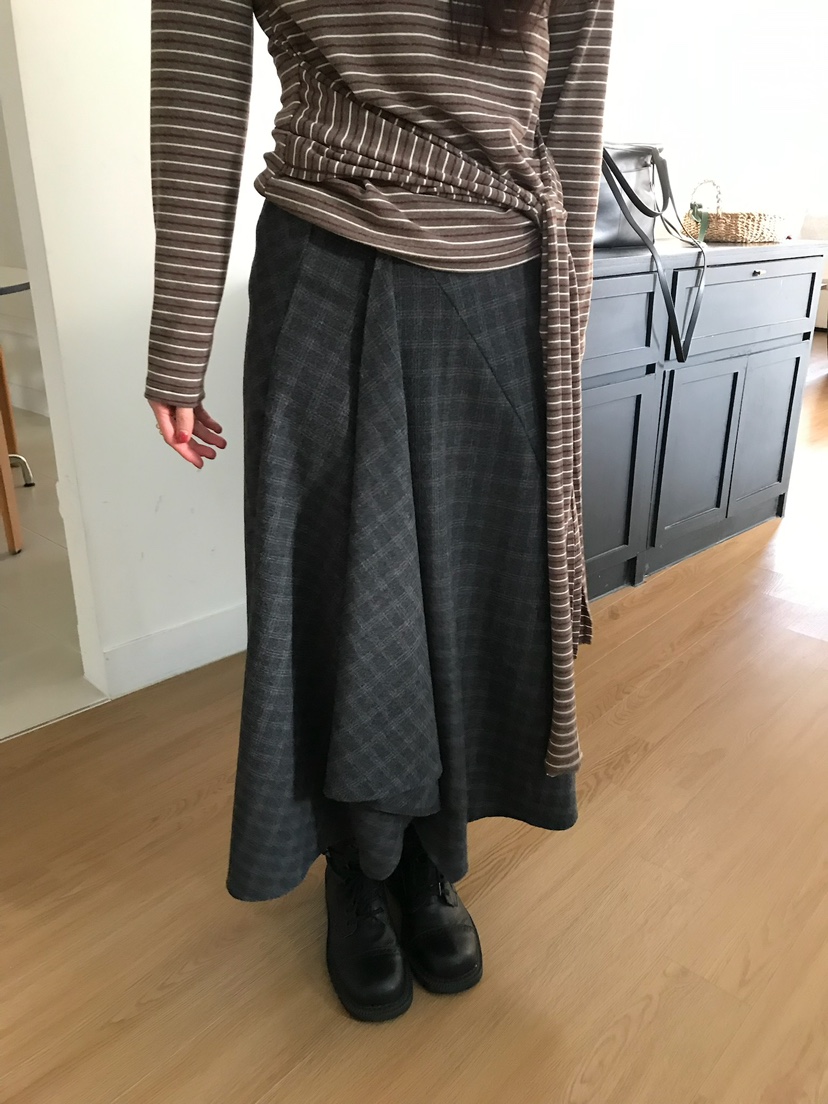 ESCHER東大門㊣實拍女裝新款職業25秋冬人氣推薦熱賣休閑長裙ESCHER長裙