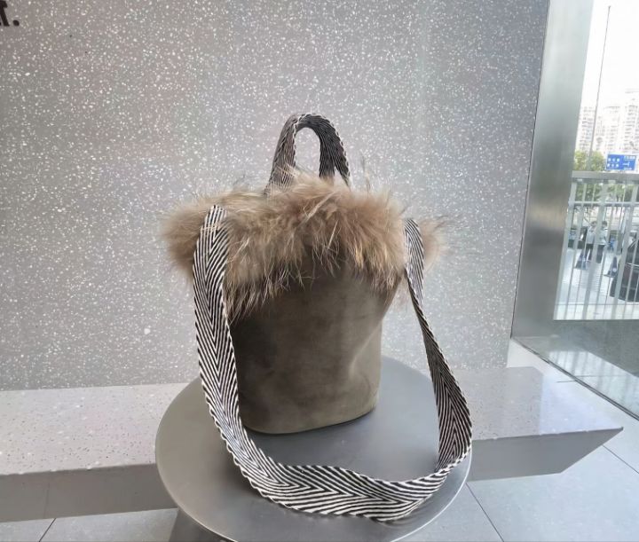 TROUVAILLE東大門㊣直郵女士新款推薦單肩斜跨包含小包麂皮TROUVAILLE單肩/斜跨包