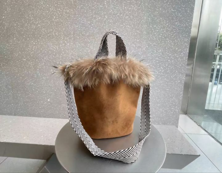 TROUVAILLE東大門㊣直郵女士新款推薦單肩斜跨包含小包麂皮TROUVAILLE單肩/斜跨包