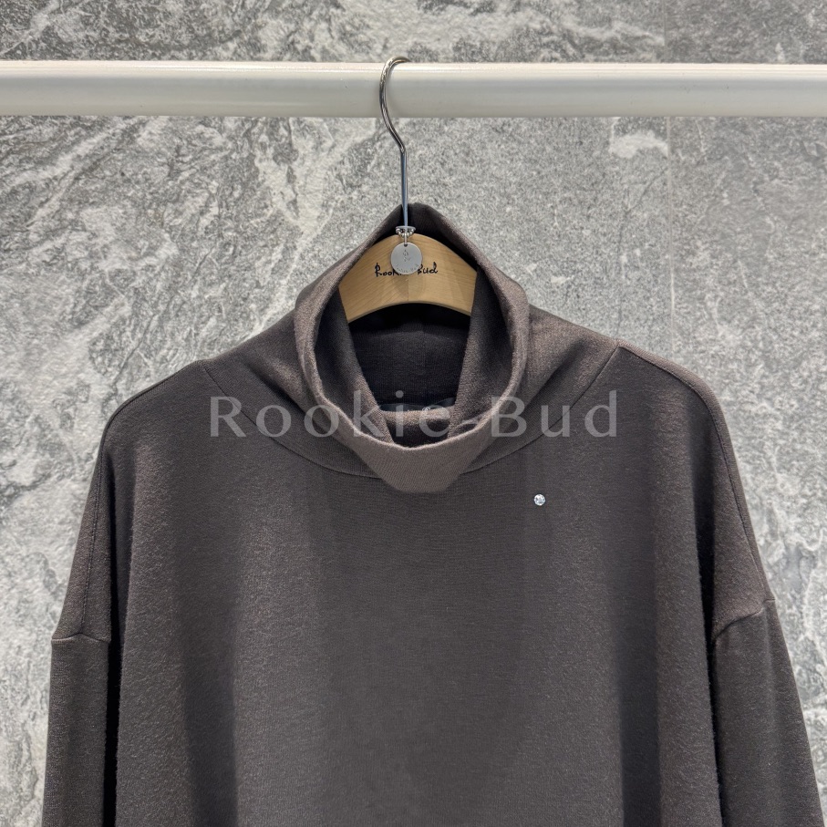 ROOKIE BUD東大門㊣代購女裝新款熱賣25秋冬人氣職業長袖T恤ROOKIE BUD-L長袖T恤