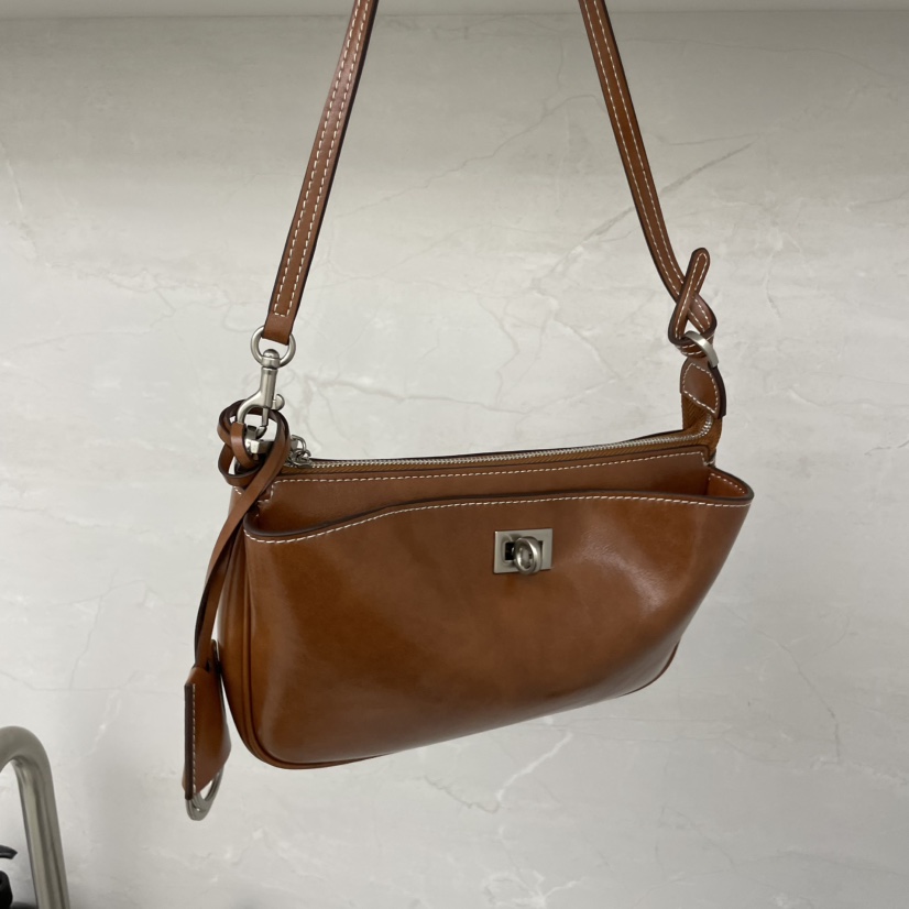 J PLACE韓國代購㊣女裝新品人氣時尚休閑25秋冬單肩斜跨包J PLACE單肩/斜跨包