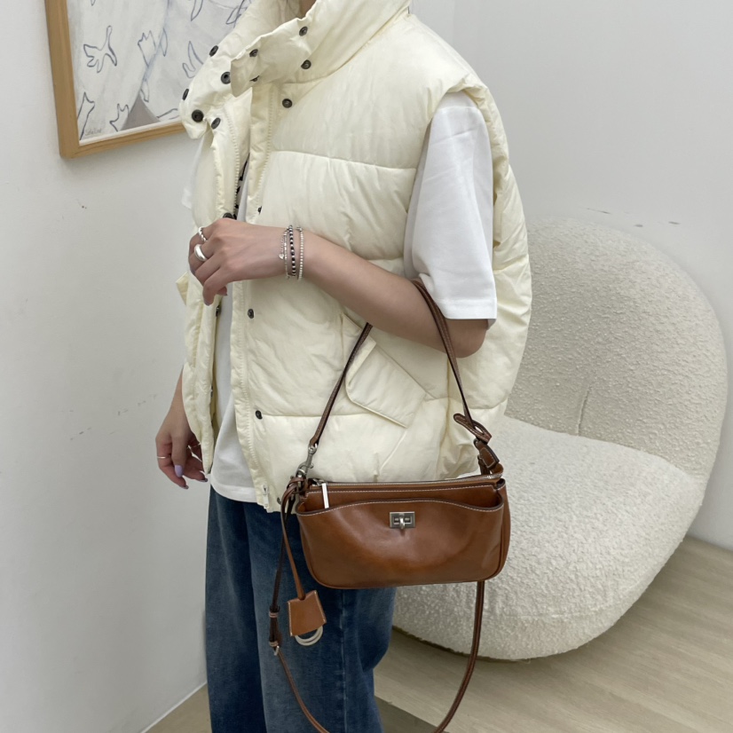 J PLACE韓國代購㊣女裝新品人氣時尚休閑25秋冬單肩斜跨包J PLACE單肩/斜跨包