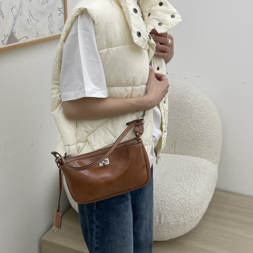 J PLACE韓國代購㊣女裝新品人氣時尚休閑25秋冬單肩斜跨包J PLACE單肩/斜跨包