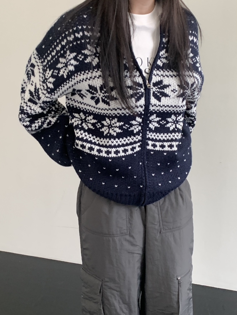 VAARA韓國代購㊣女士新品25秋冬推薦時尚熱賣休閑人氣毛衣拉鏈VAARA毛衣