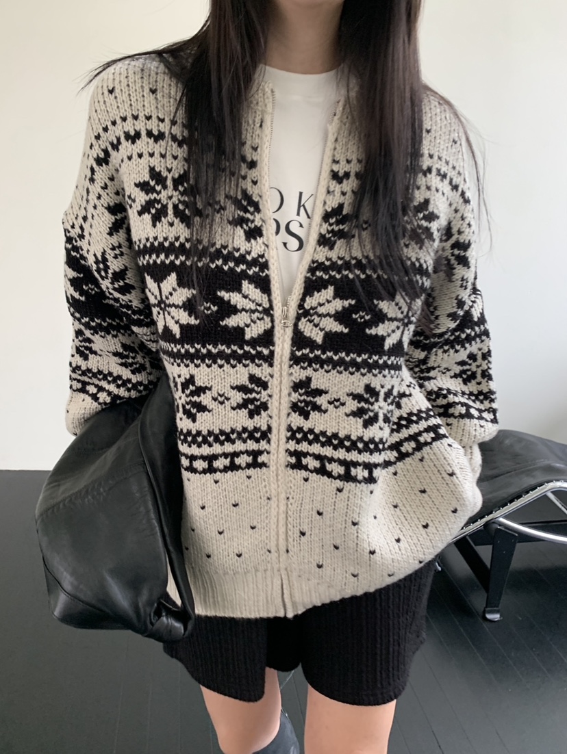 VAARA韓國代購㊣女士新品25秋冬推薦時尚熱賣休閑人氣毛衣拉鏈VAARA毛衣