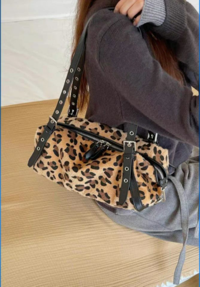 TROUVAILLE韓國代購㊣女士新品人氣25秋冬職業時尚單肩斜跨包TROUVAILLE單肩/斜跨包