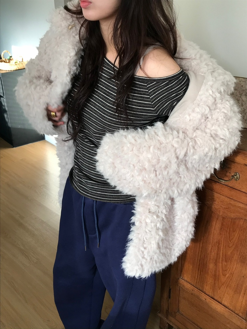 ESCHER東大門㊣代購女裝新品25秋冬熱賣時尚休閑推薦長袖T恤ESCHER長袖T恤