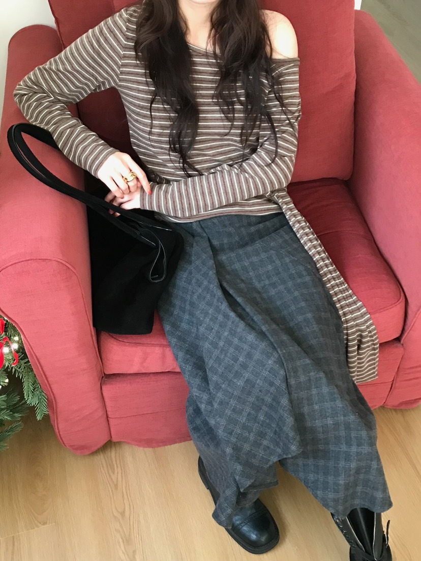 ESCHER東大門㊣代購女裝新品25秋冬熱賣時尚休閑推薦長袖T恤ESCHER長袖T恤