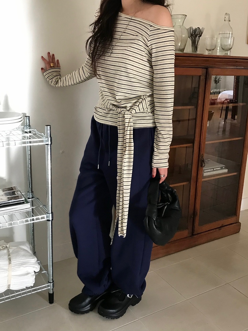 ESCHER東大門㊣代購女裝新品25秋冬熱賣時尚休閑推薦長袖T恤ESCHER長袖T恤