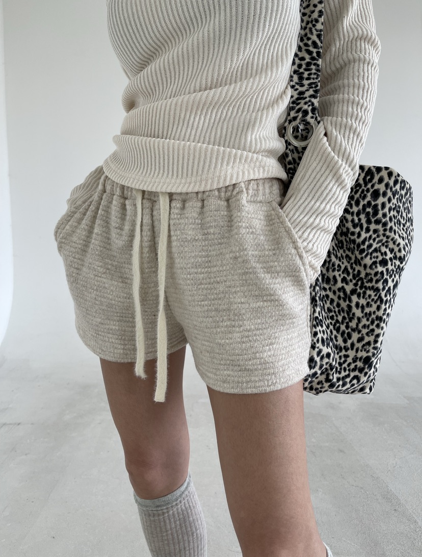 REIZ韓國代購㊣女士新款25秋冬熱賣推薦人氣時尚休閑短褲羊毛REIZ短褲