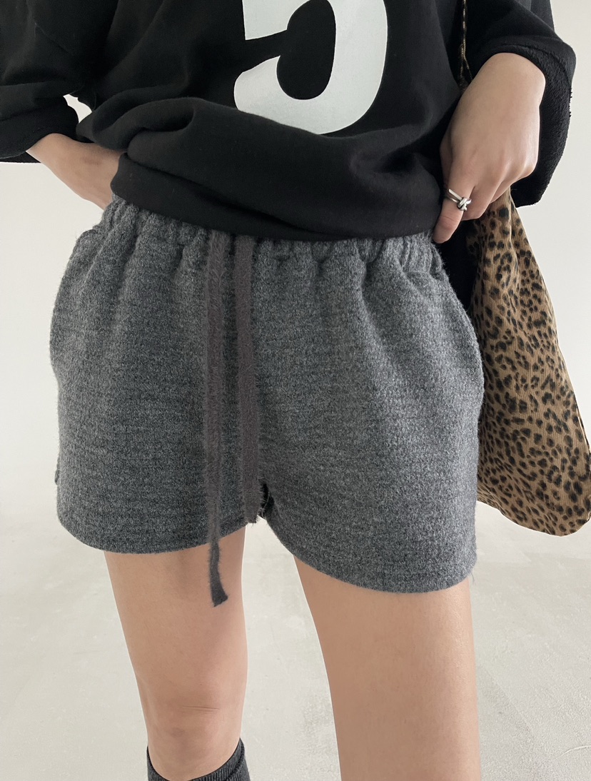 REIZ韓國代購㊣女士新款25秋冬熱賣推薦人氣時尚休閑短褲羊毛REIZ短褲