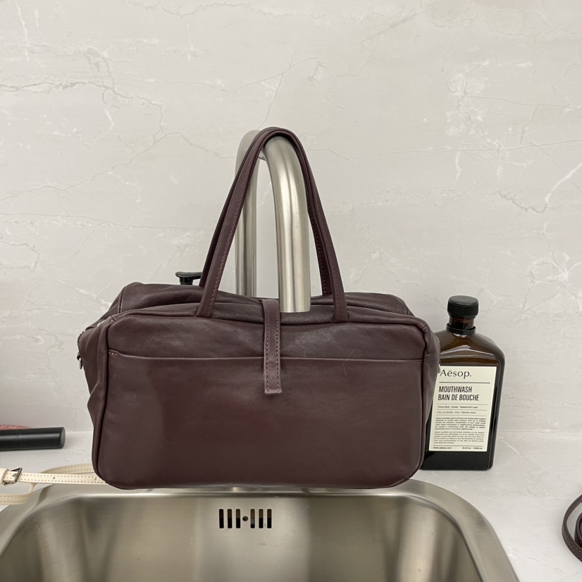 J PLACE東大門㊣實拍女士新品休閑推薦熱賣人氣手拿包腋下包J PLACE手拿包/腋下包