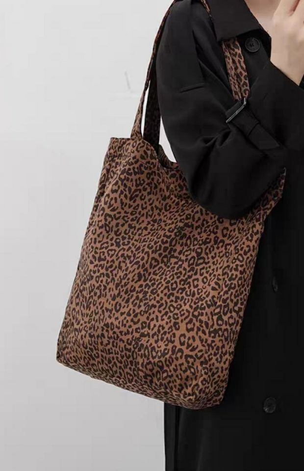 TROUVAILLE韓國直郵㊣女士新款25秋冬人氣推薦職業單肩斜跨包TROUVAILLE單肩/斜跨包