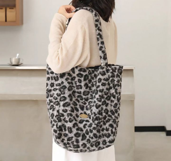 TROUVAILLE東大門㊣實拍女裝新款職業時尚25秋冬單肩斜跨包雙面TROUVAILLE單肩/斜跨包