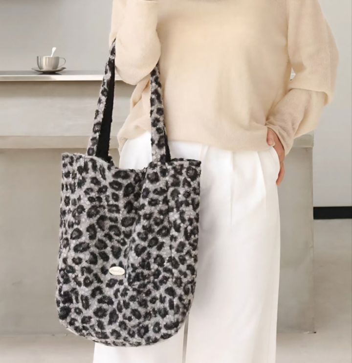 TROUVAILLE東大門㊣實拍女裝新款職業時尚25秋冬單肩斜跨包雙面TROUVAILLE單肩/斜跨包圖色2