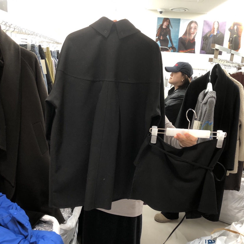 SOLD OUT東大門㊣代購女士新品25秋冬時尚推薦熱賣人氣套裝SOLD OUT套裝