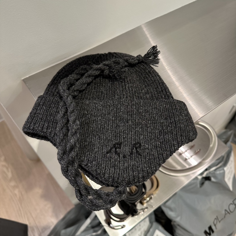 REIRAI東大門㊣實拍女裝新品推薦熱賣休閑25秋冬人氣時尚帽子Reirai帽子圖色3墨色